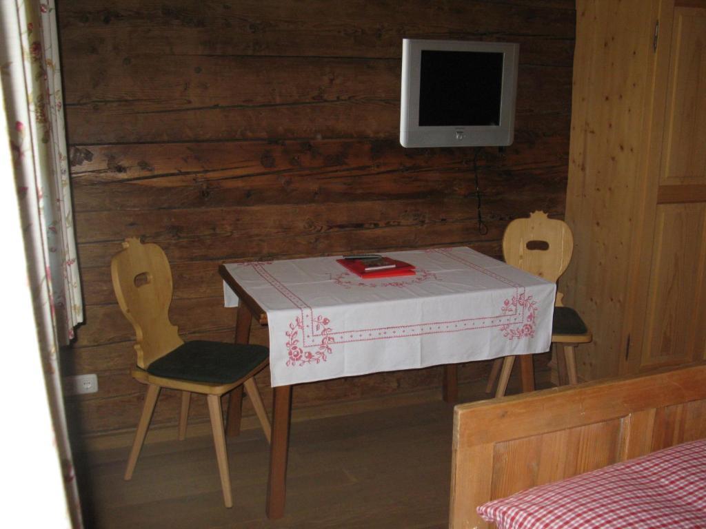 Malernhof Bed and Breakfast Κίτσμπουελ Δωμάτιο φωτογραφία