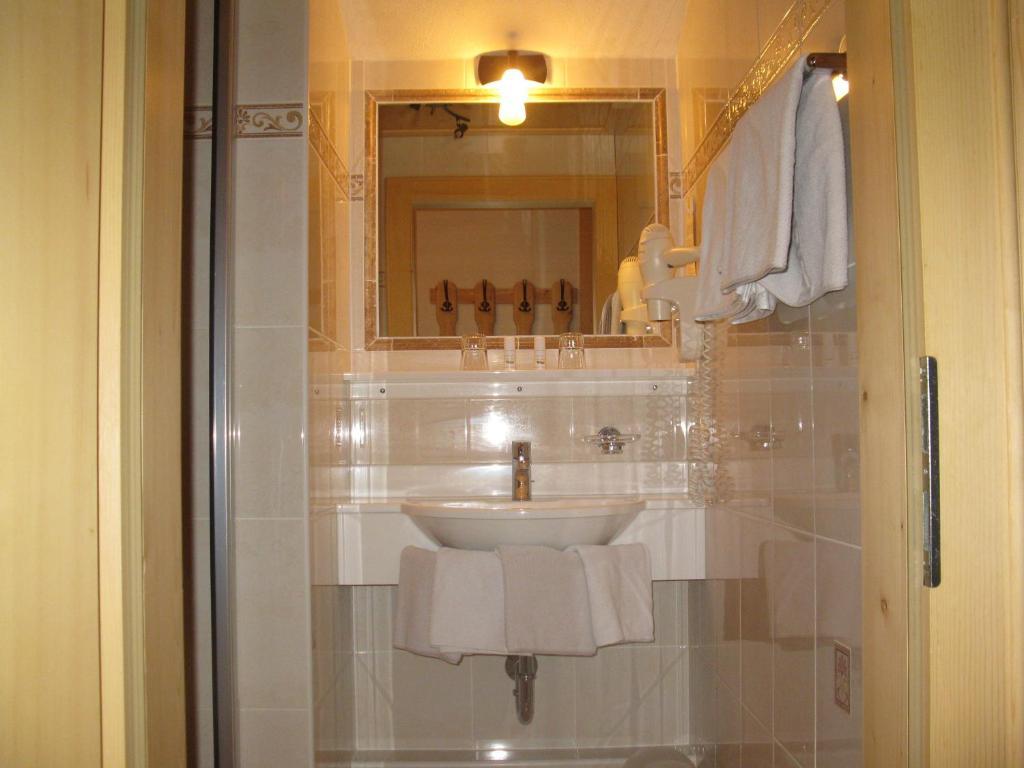 Malernhof Bed and Breakfast Κίτσμπουελ Δωμάτιο φωτογραφία